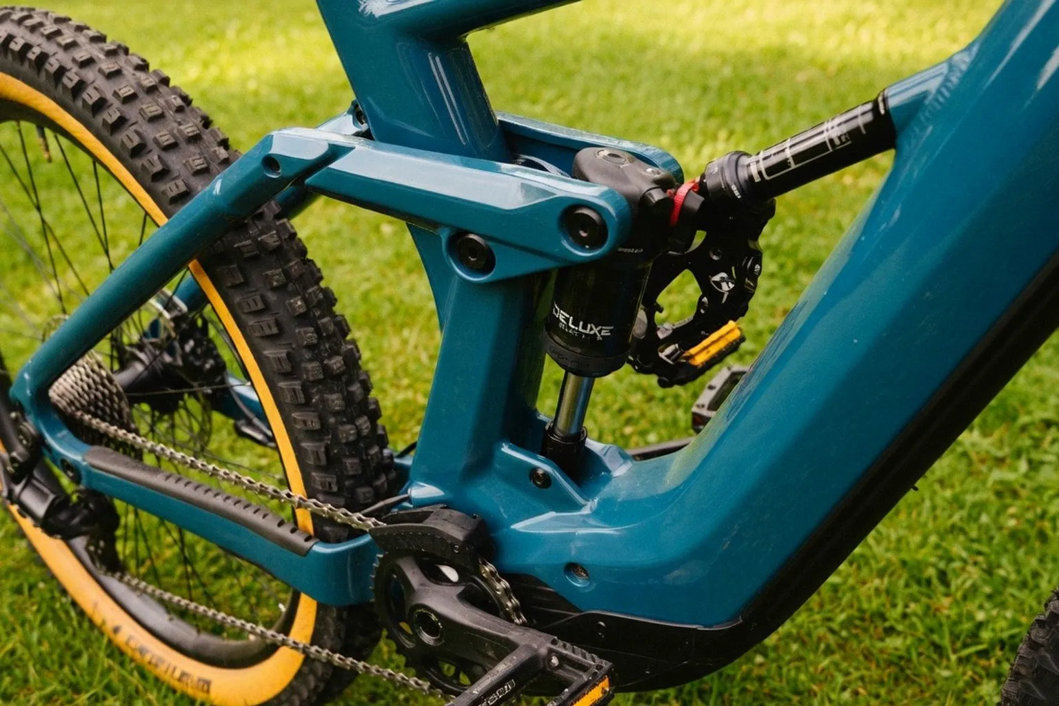 E-Mountainbikes im Vergleich: Vom günstigen Einsteiger-Modell bis zum Carbon-Fully